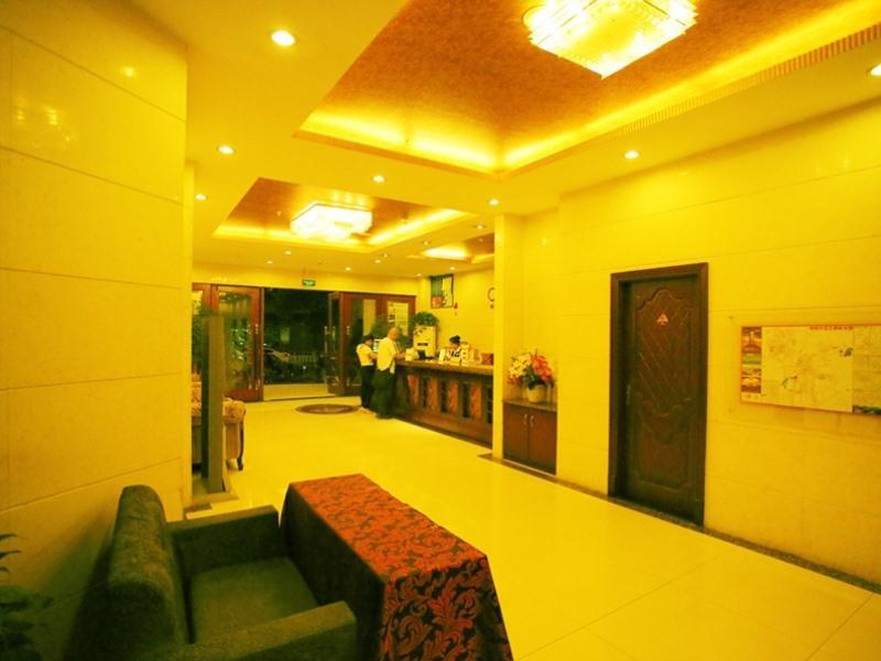 Greentree Inn Guizhou Guiyang Xiaoshizi Business Hotel Гуйян Экстерьер фото