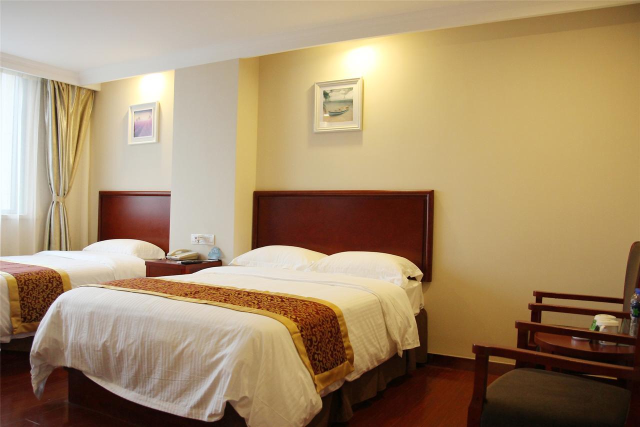 Greentree Inn Guizhou Guiyang Xiaoshizi Business Hotel Гуйян Экстерьер фото