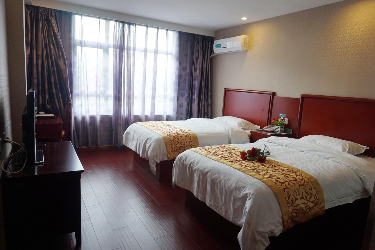 Greentree Inn Guizhou Guiyang Xiaoshizi Business Hotel Гуйян Экстерьер фото